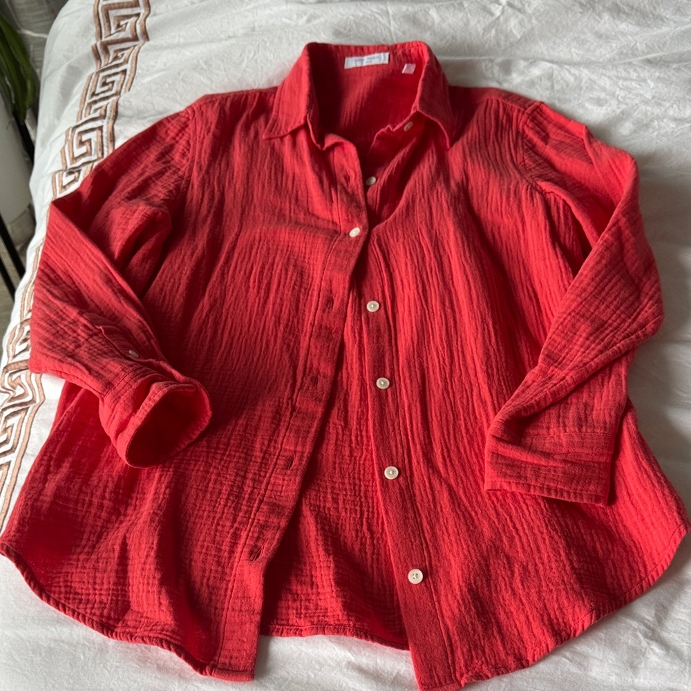 Aritzia shirt